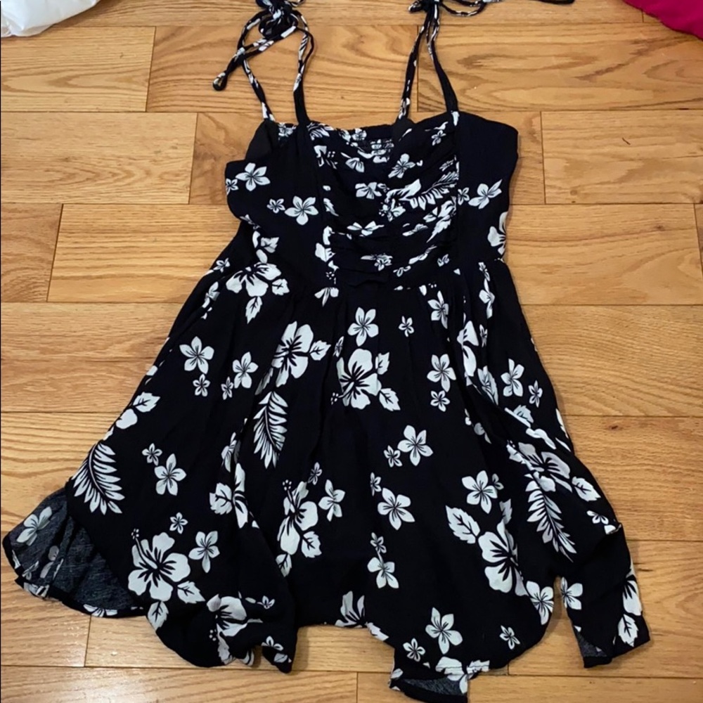 Urban Outfitters Romper, Floral
